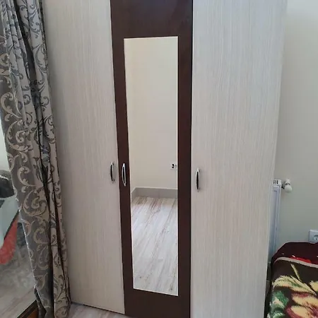 Montana View Apartment *